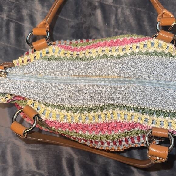 Unique Multicolor Straw Striped Rainbow Crochet Tote Bag - Picture 6 of 6